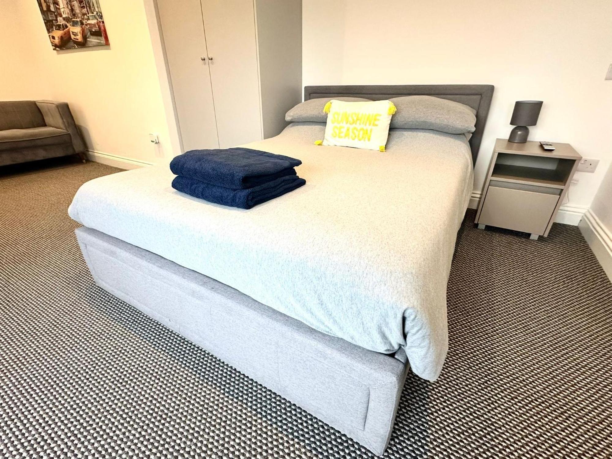 Stylish Modern, Private Apartment,15 Mins To Central London Hendon Exterior photo