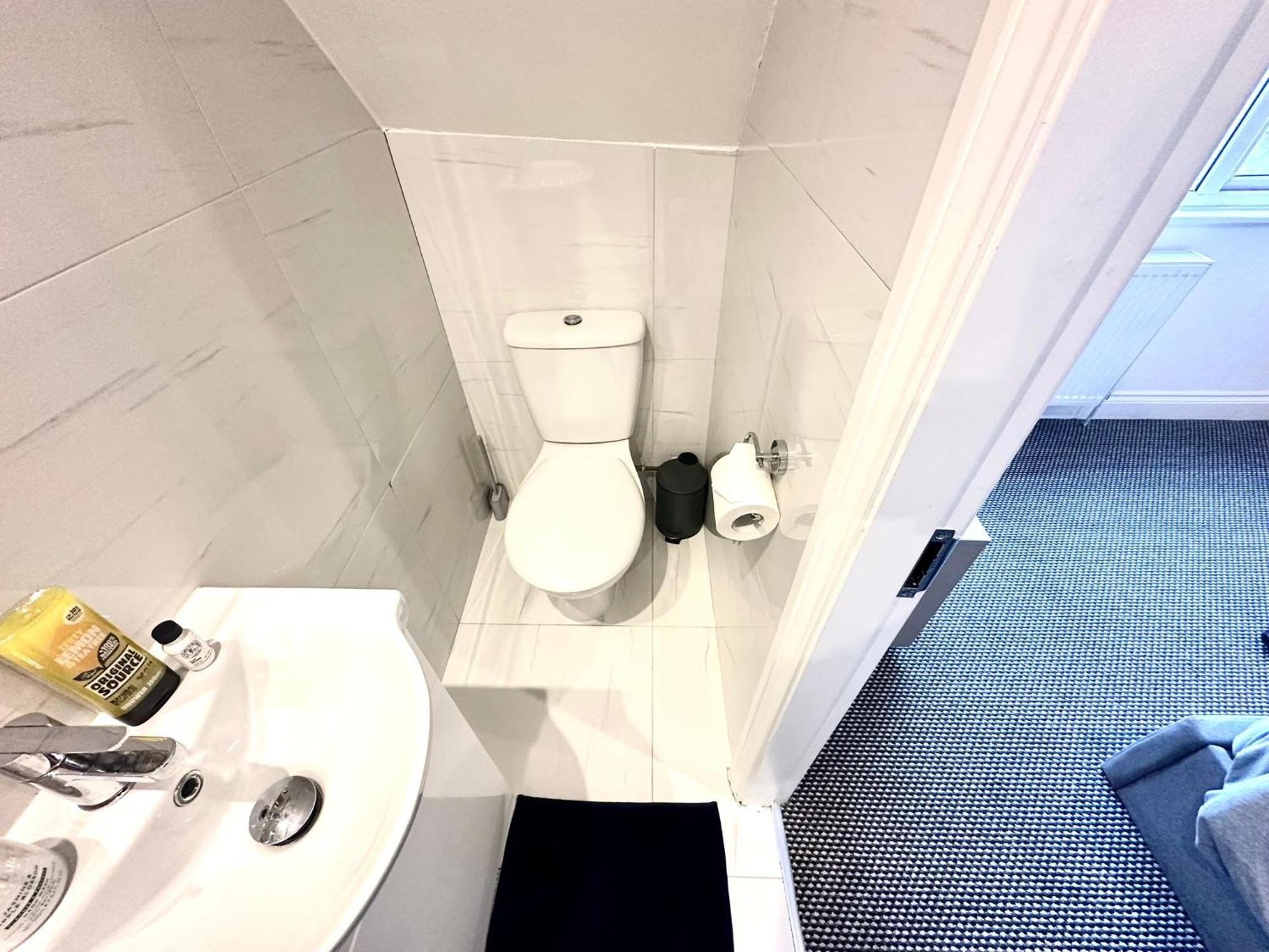Stylish Modern, Private Apartment,15 Mins To Central London Hendon Exterior photo